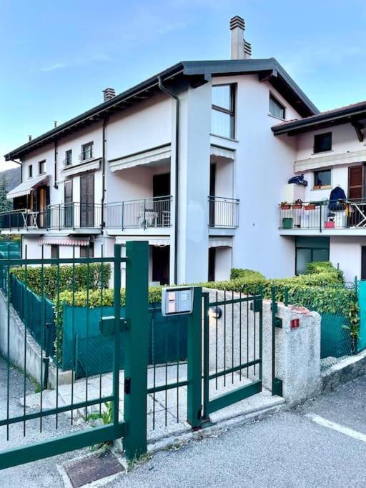 Tresa Bay House - Lugano Lake Lavena Ponte Tresa Esterno foto